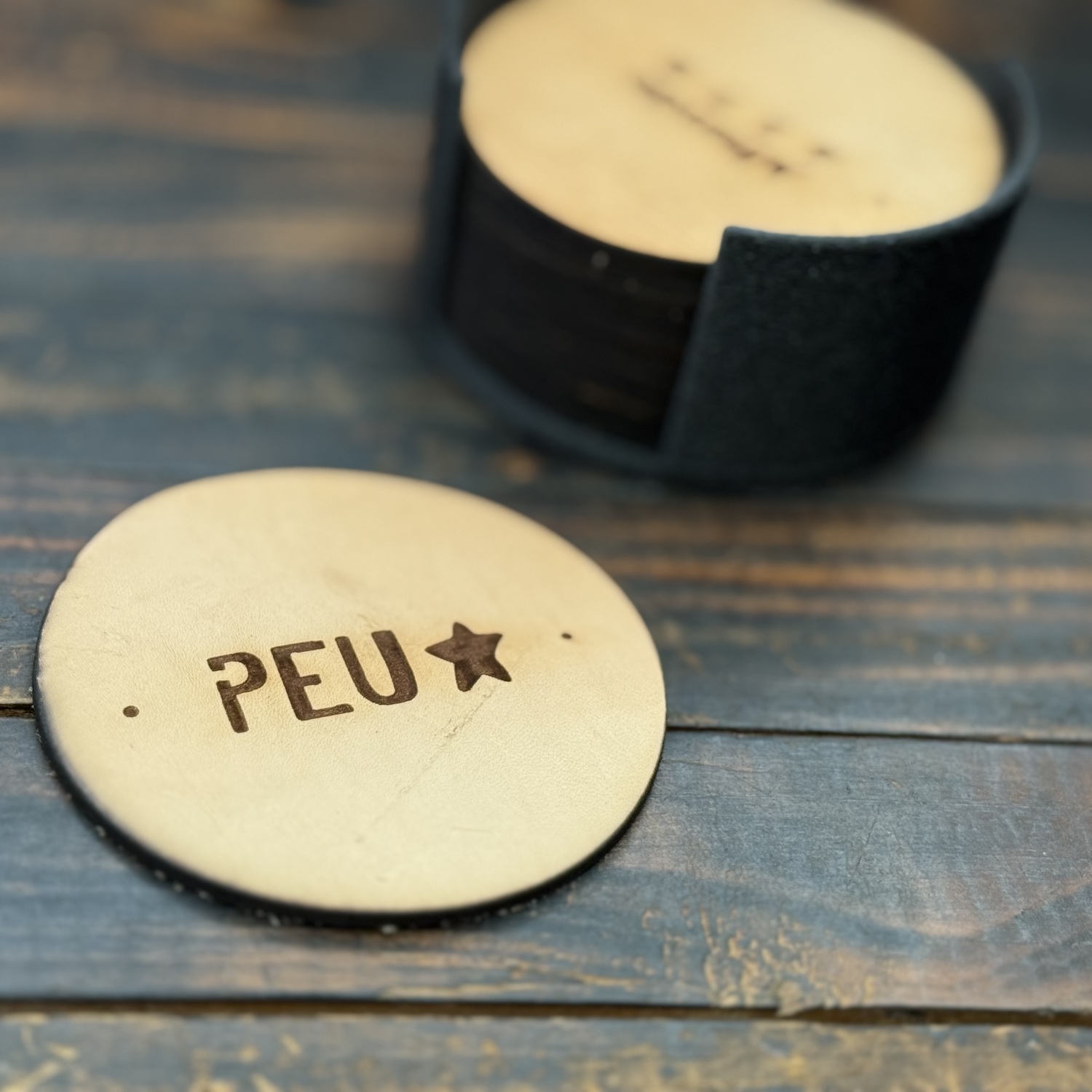 Set de posavasos de cuero